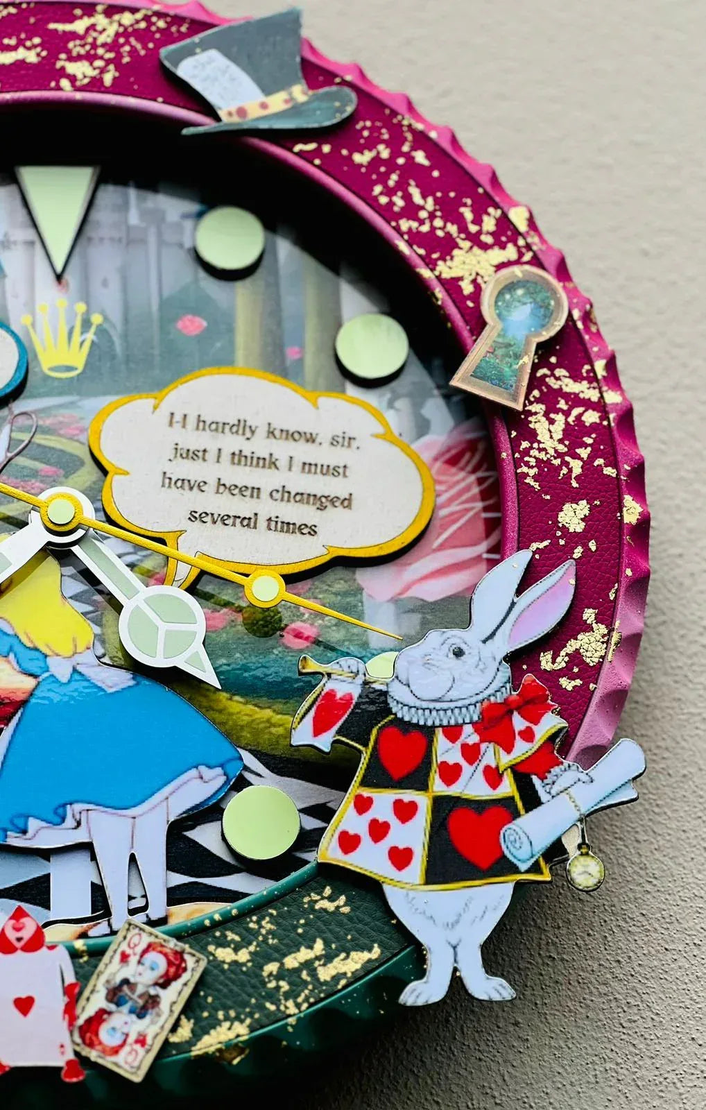 Orologio “Wonderland Edition” Custom da Parete - Moon24