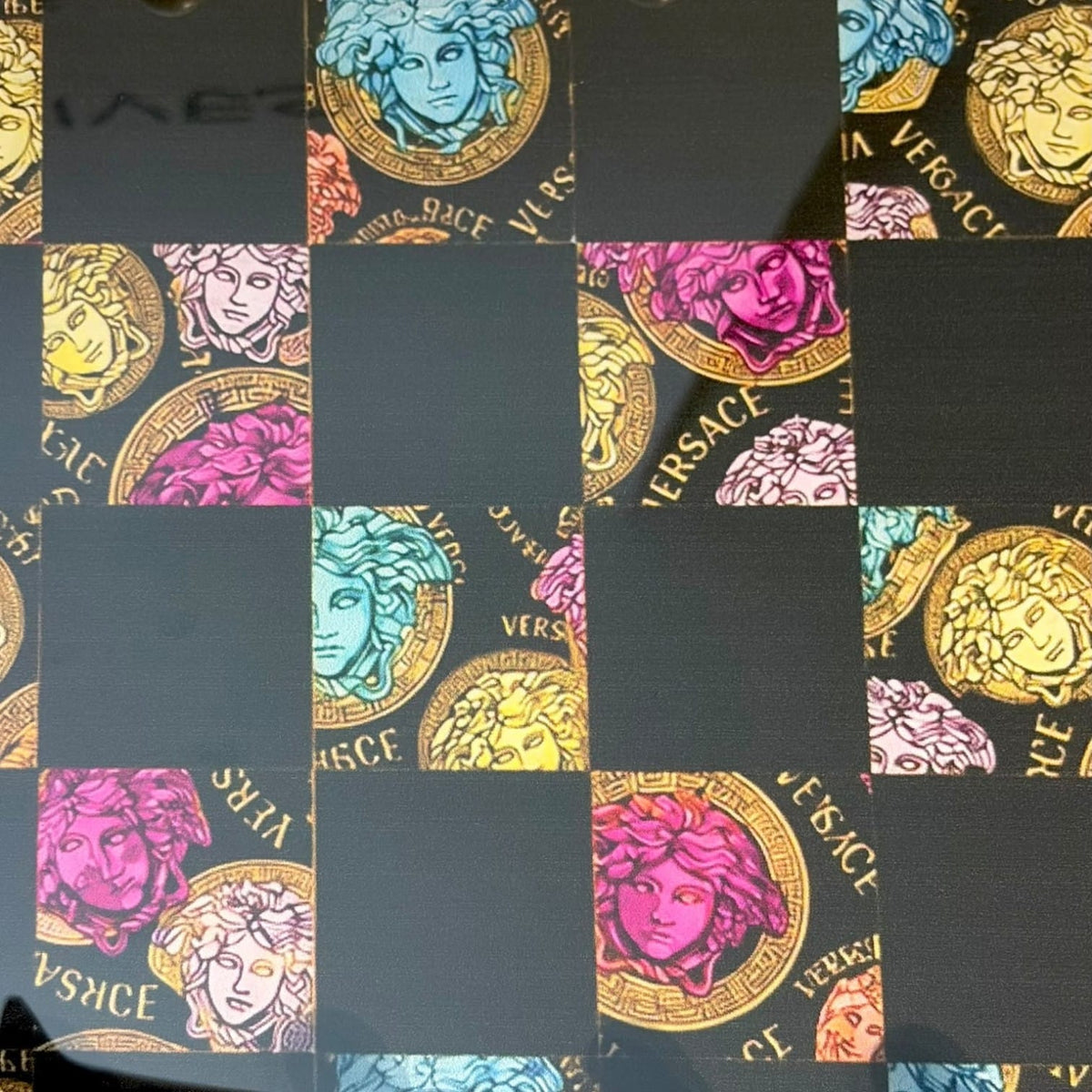 Versace Chess Set – Scacchiera Pop Art Luxury GF Exclusives
