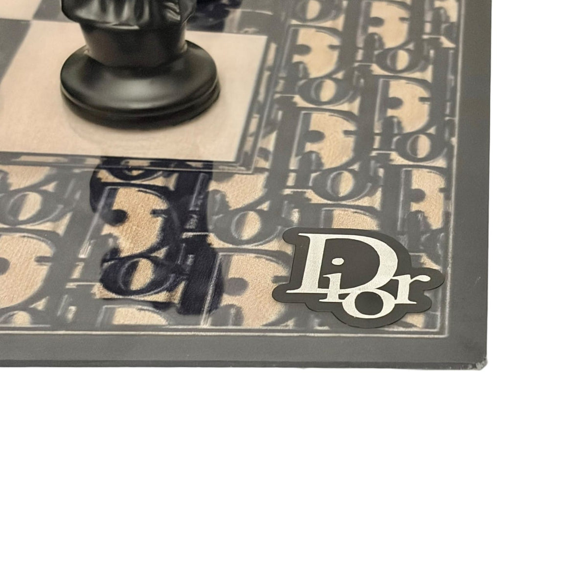Dior Chess Set – Scacchiera Pop Art Luxury GF Exclusives