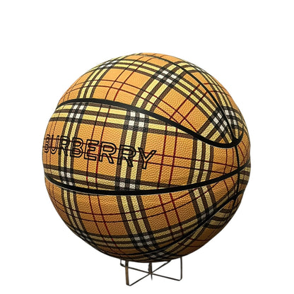 Burberry Classic Basketball – Pallone da Collezione Pop Art Luxury GF Exclusives