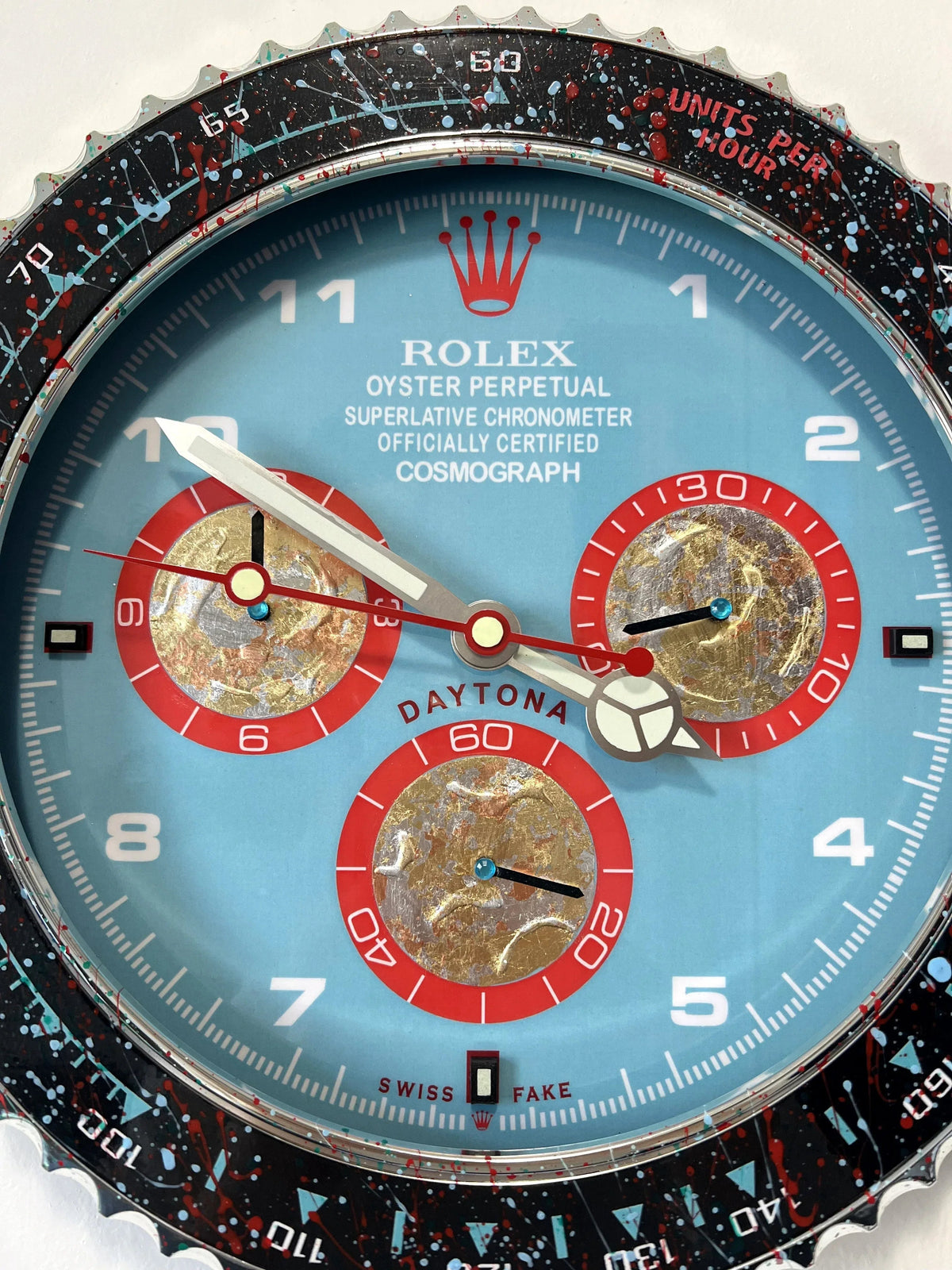 Orologio Dirty Blue Custom da Parete - Moon24