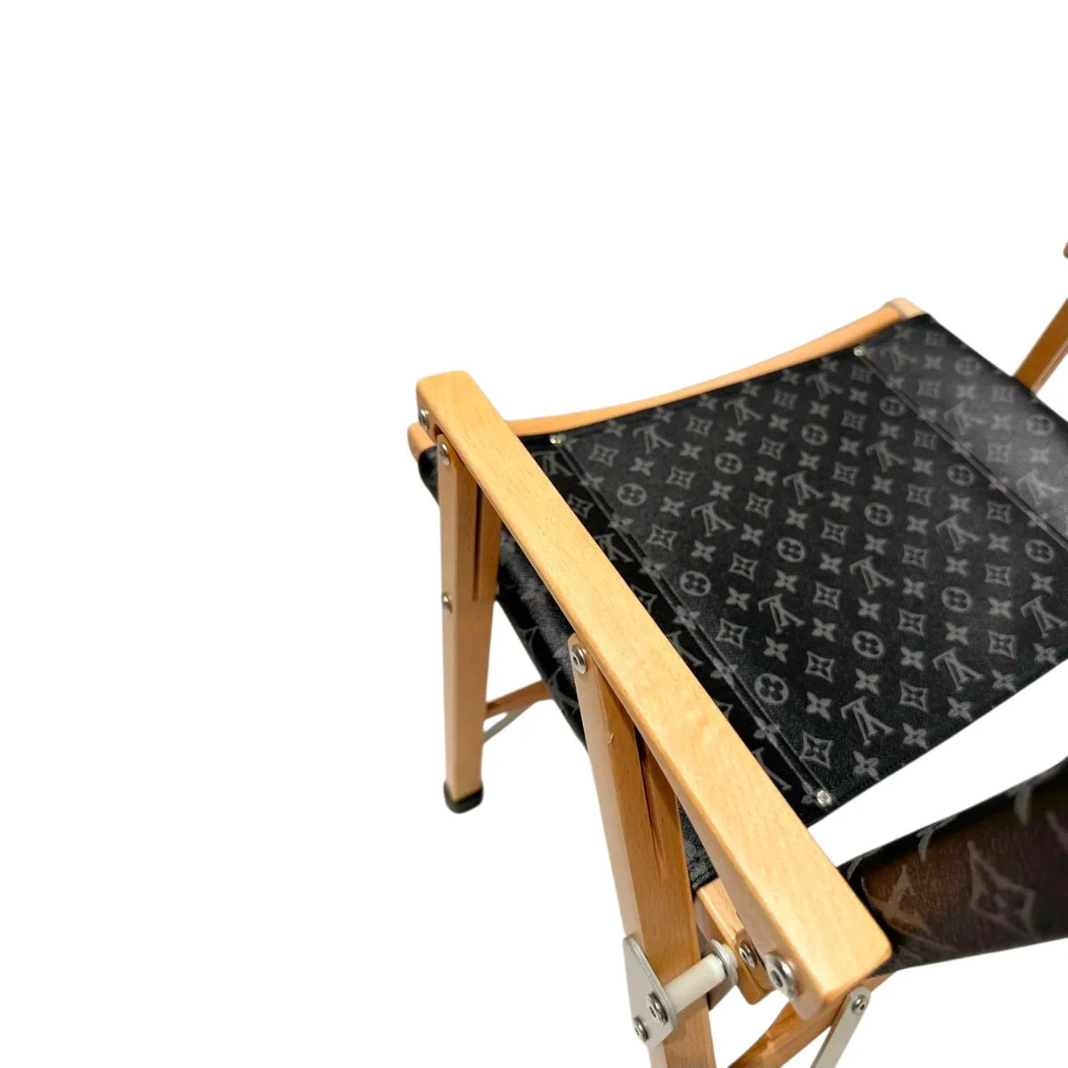 Poltrona Pieghevole Custom Luxury Ispirata a Louis Vuitton – Black