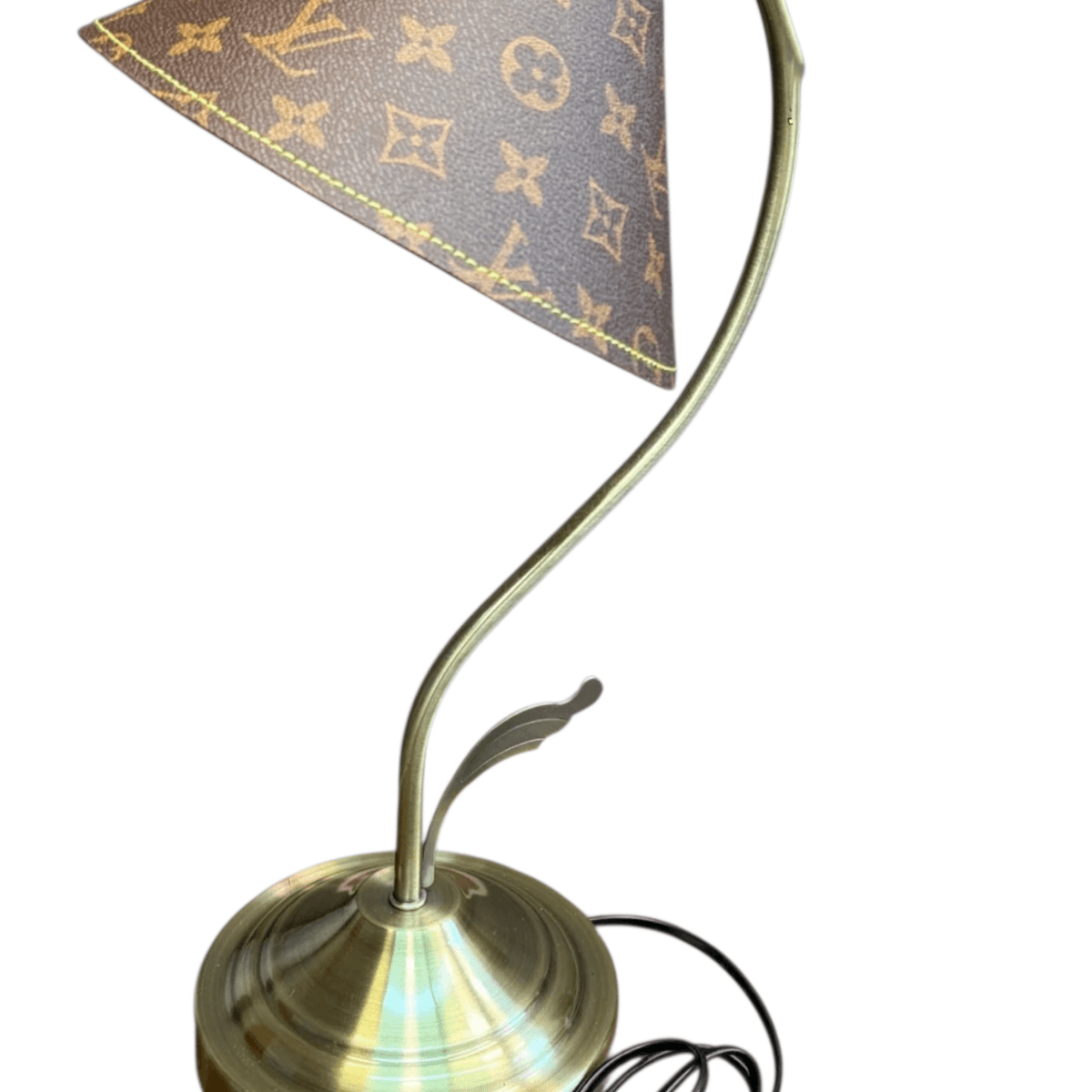 Lampada da Comodino Custom Luxury Ispirata a Louis Vuitton