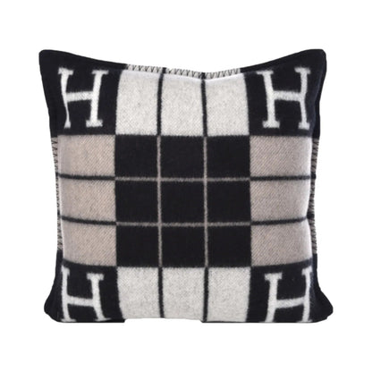 Cuscini Decorativi Custom Luxury Ispirati a Hermès | 16 Colori